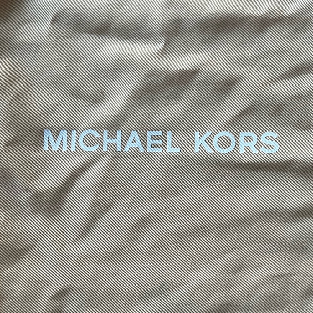 Michael Kors Metallic Silver Leather Heeled Sandals 🎉Host Pick🎉 - Picture 14 of 14